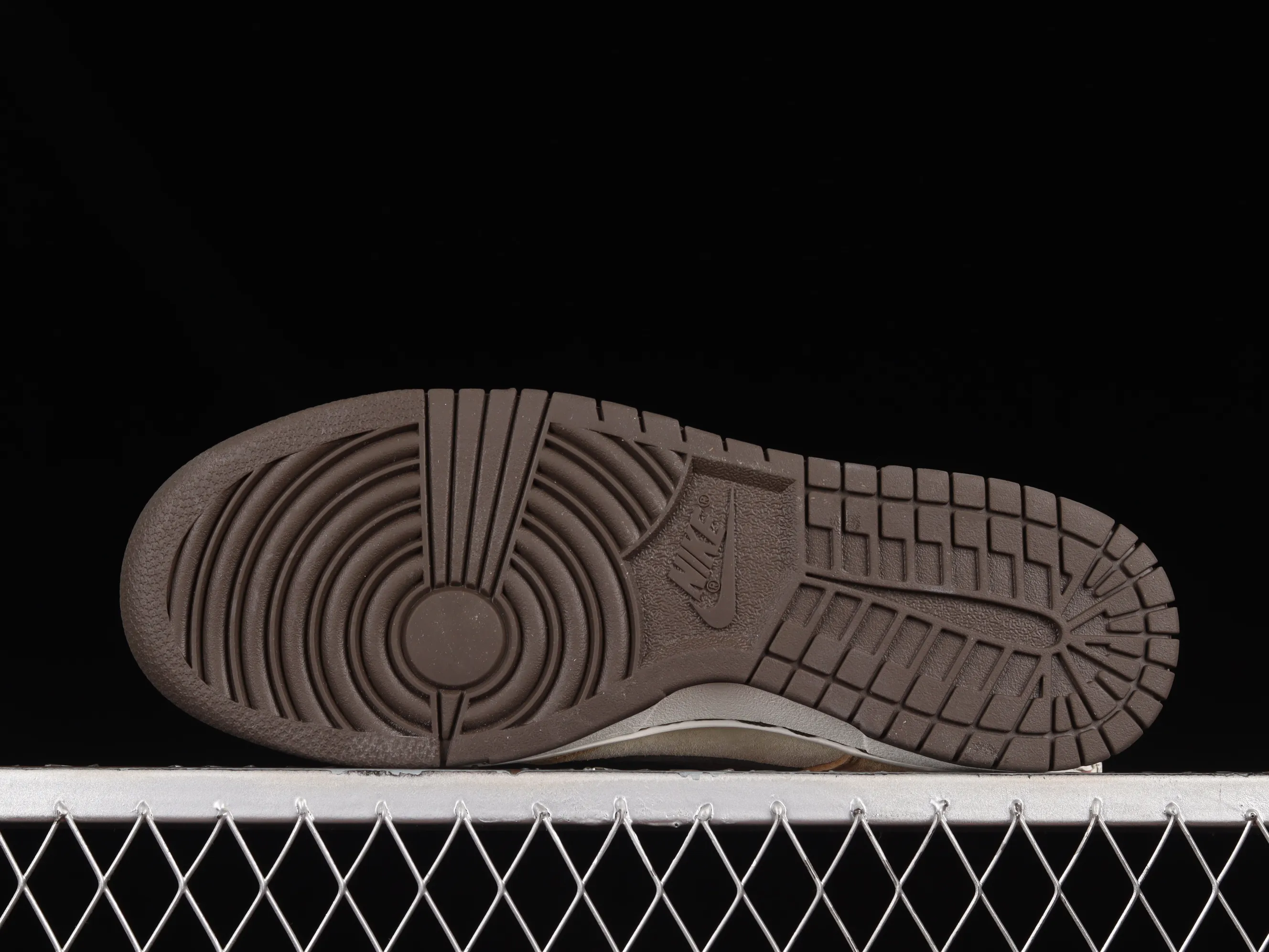 All Categories Nk SB Dunk Series Nk SB Dunk Low Low-top sneakers Nk SB Dunk Low World Cup themed SB low-top sports and leisure sneakers CU1726-666